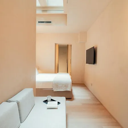 Velvet Grey Boutique Hotel Roma-3